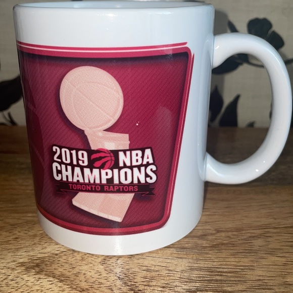 ❤️Toronto Raptors NBA 1991 Champions Mug - Picture 3 of 8